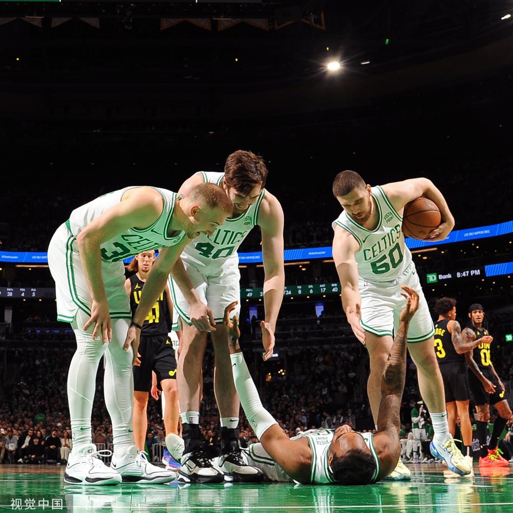 为众矢之的 为众矢之的